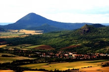 Třebenice - mšstečko s muzeem českého granátu a stravováním